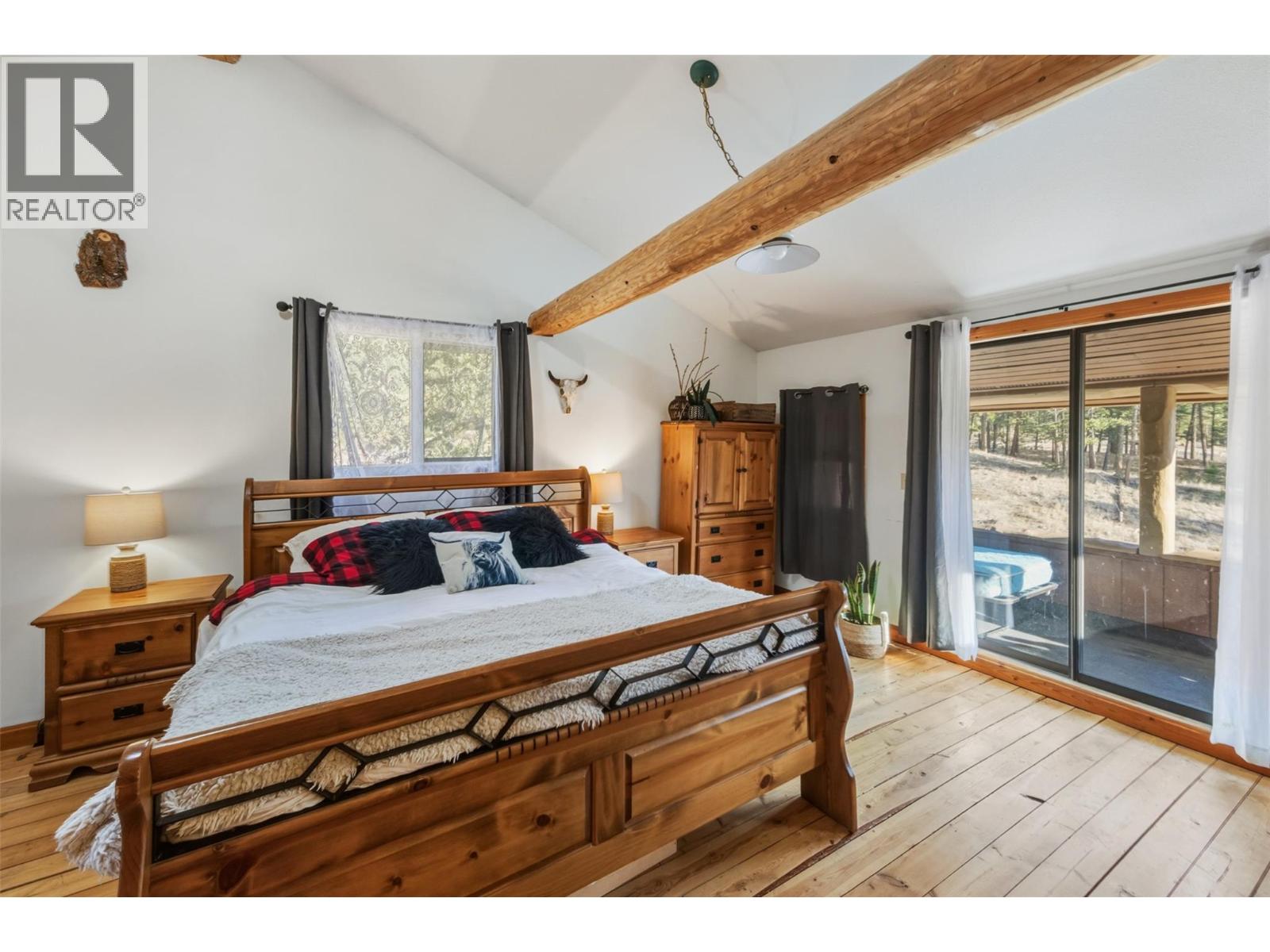#15 7080 Glenfir Road - 6