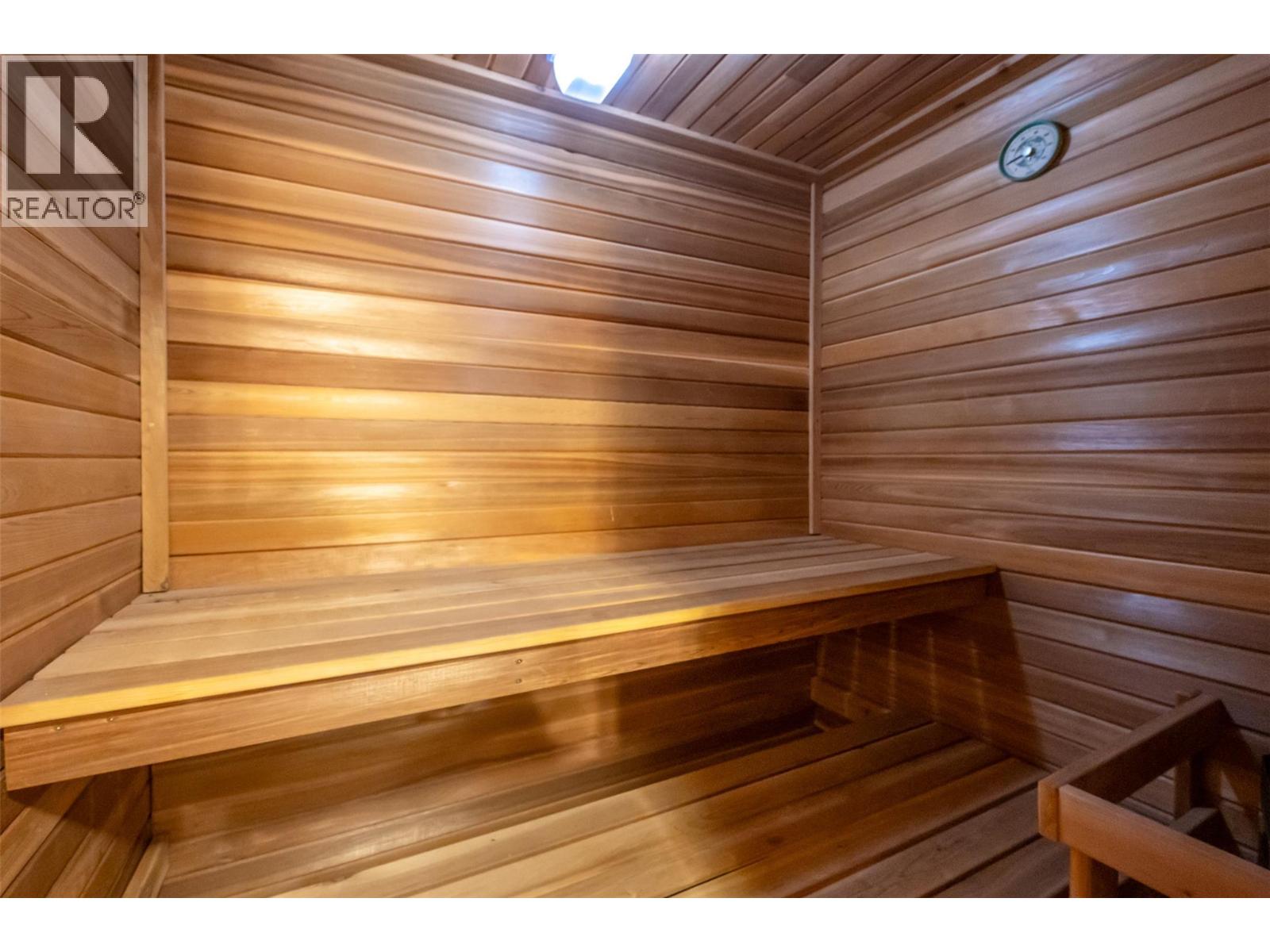 #15 7080 Glenfir Road - 31