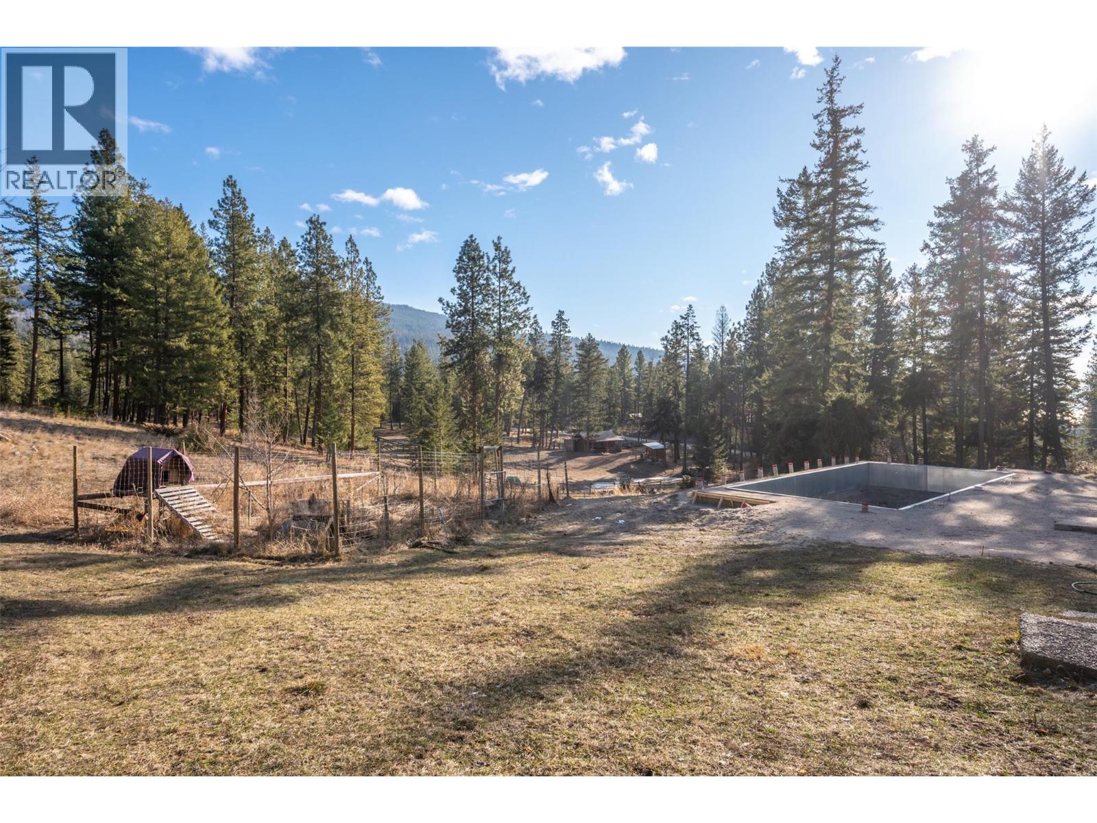 #15 7080 Glenfir Road - 43