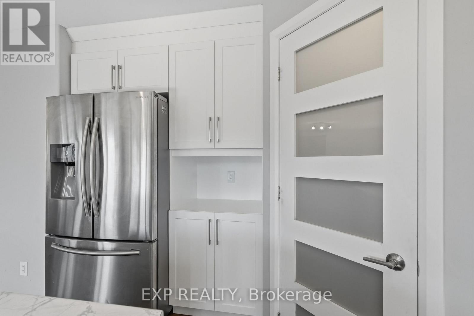 224 CAPRI AVENUE - 17