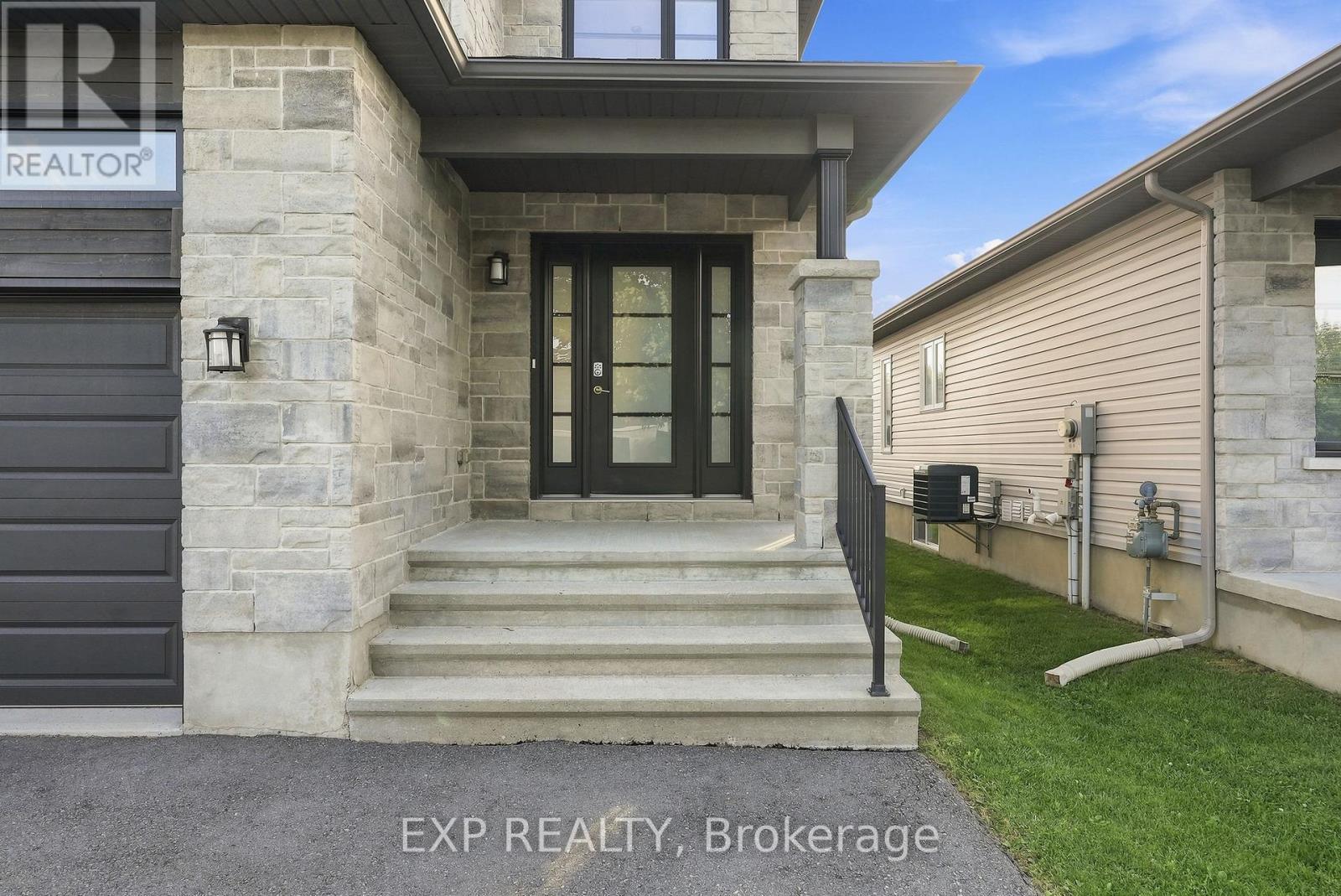 224 CAPRI AVENUE - 2