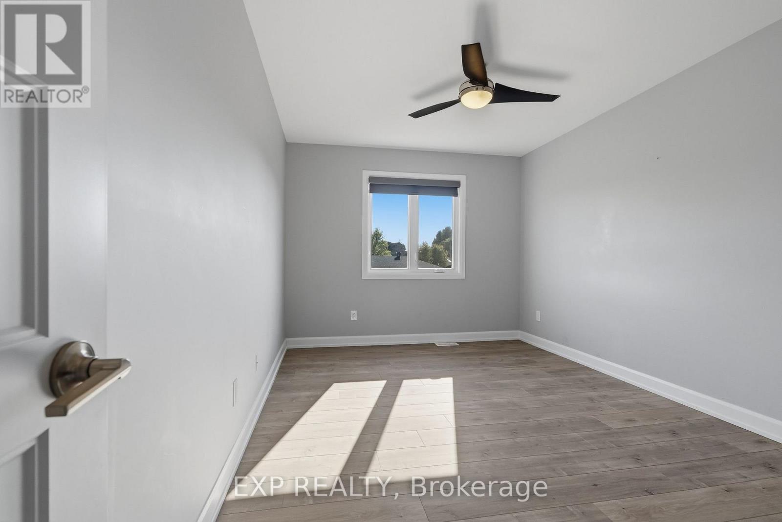 224 CAPRI AVENUE - 30