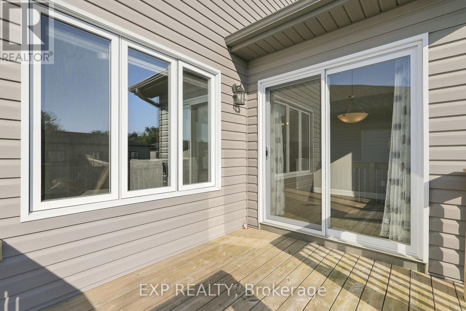 224 CAPRI AVENUE - 40