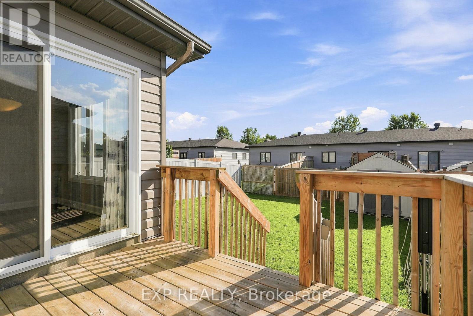224 CAPRI AVENUE - 41