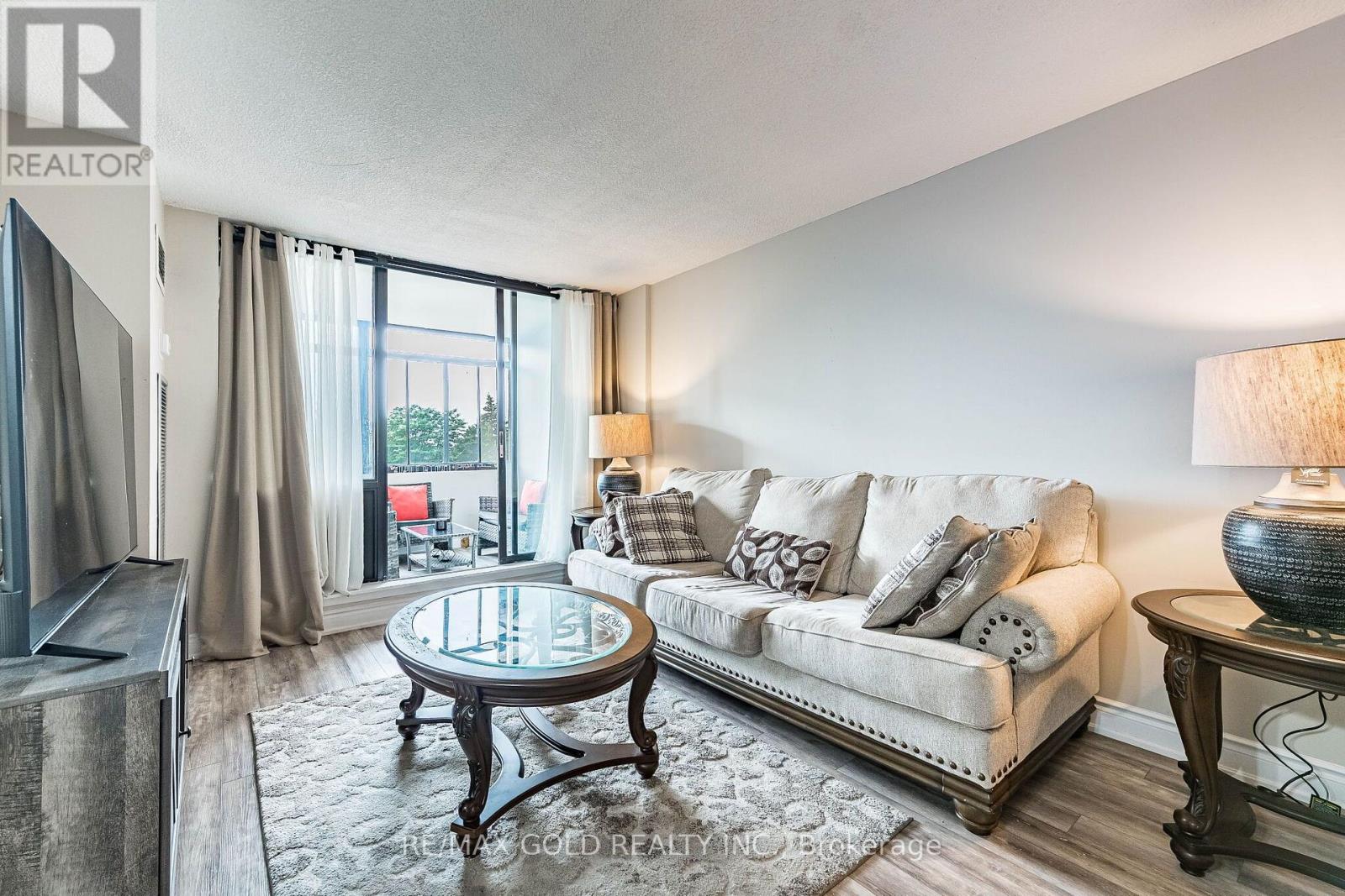 #508 18 KNIGHTSBRIDGE ROAD - 15