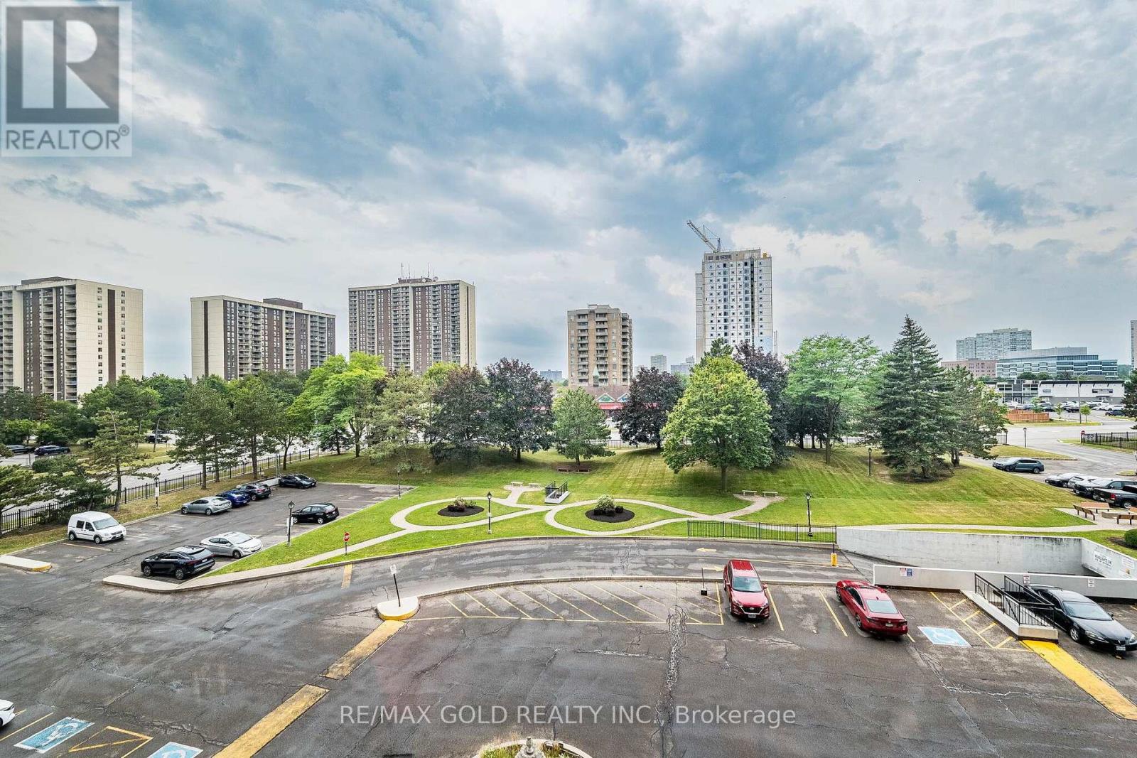 #508 18 KNIGHTSBRIDGE ROAD - 43