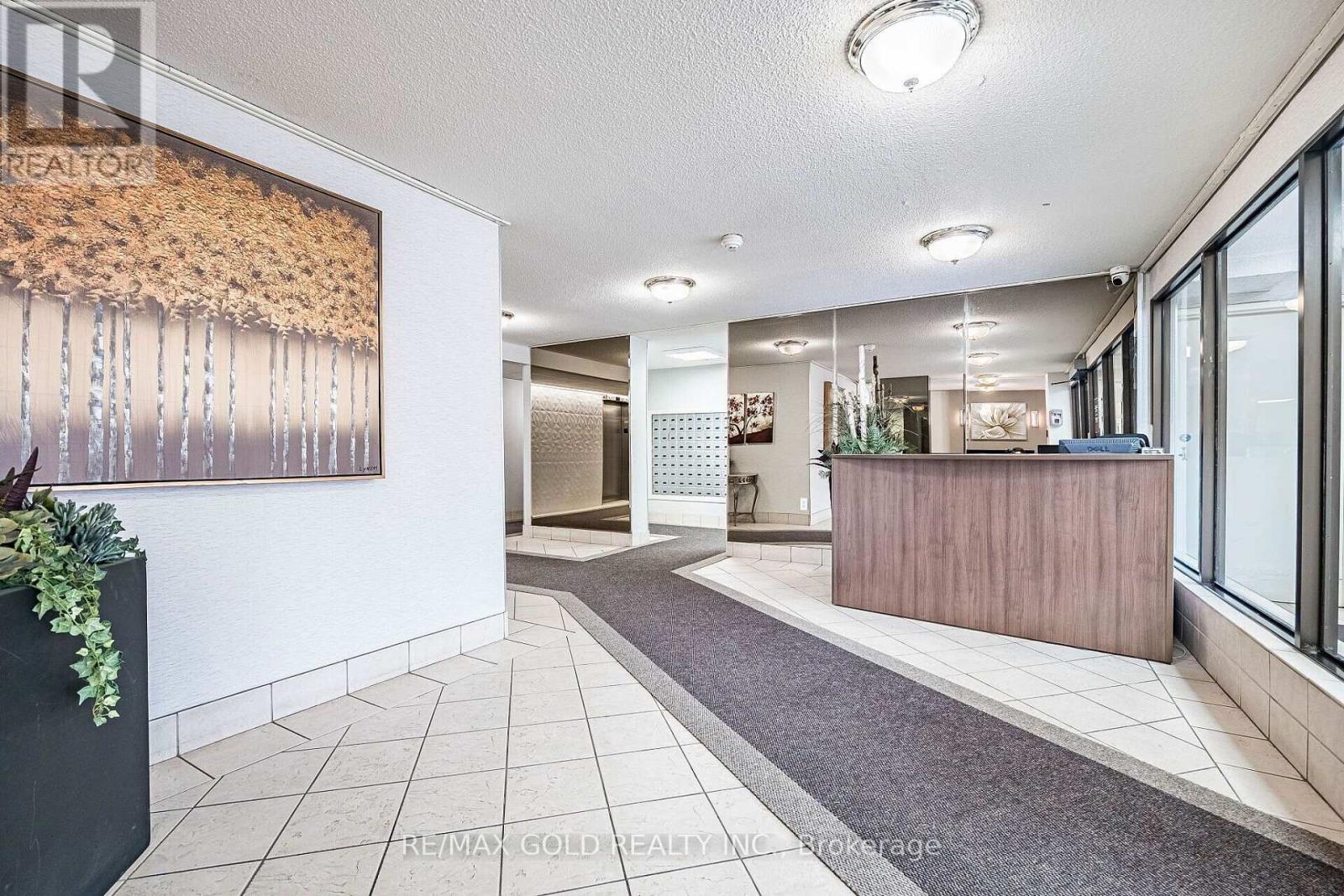#508 18 KNIGHTSBRIDGE ROAD - 5