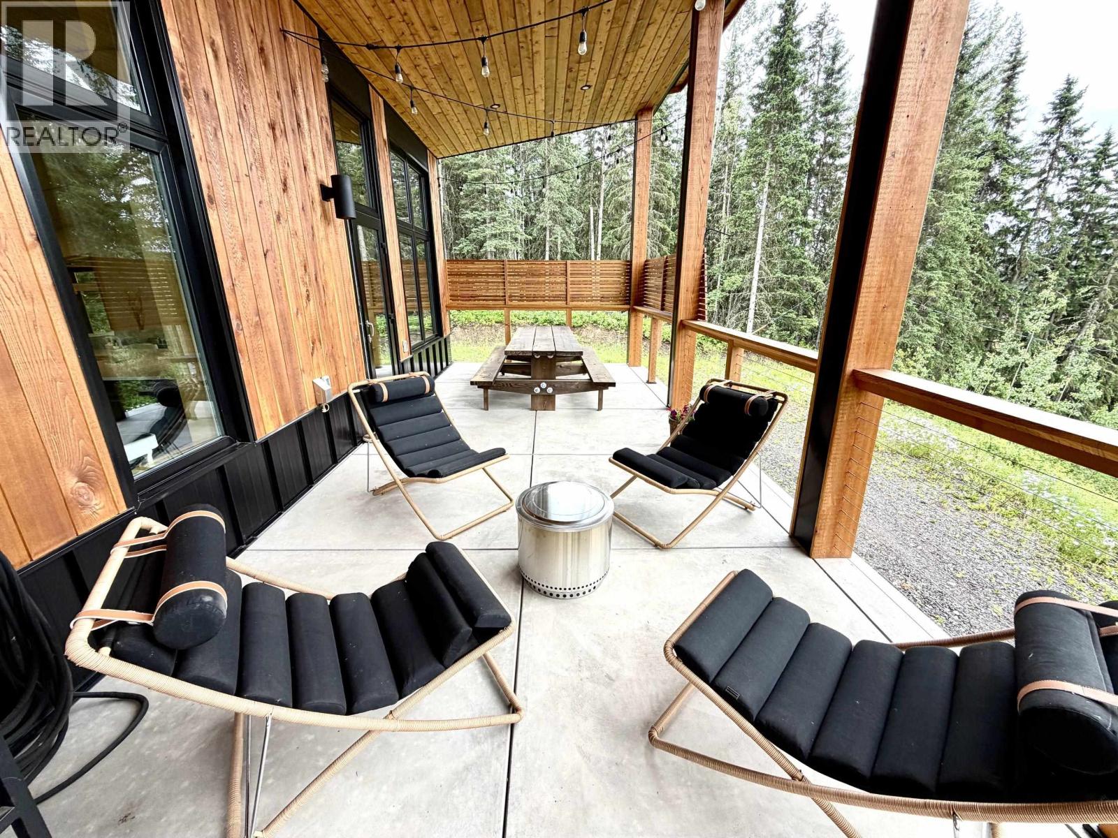 120 COLIN ROAD, Smithers