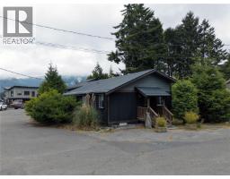Kitchen - 6641 Queesto Dr, Port Renfrew, BC V0S1K0 Photo 13