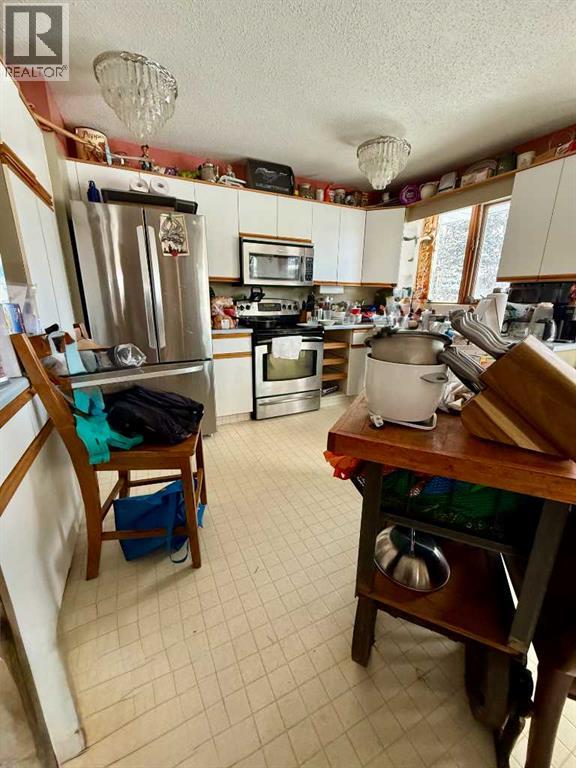 6, 592062 HWY 32 - 8