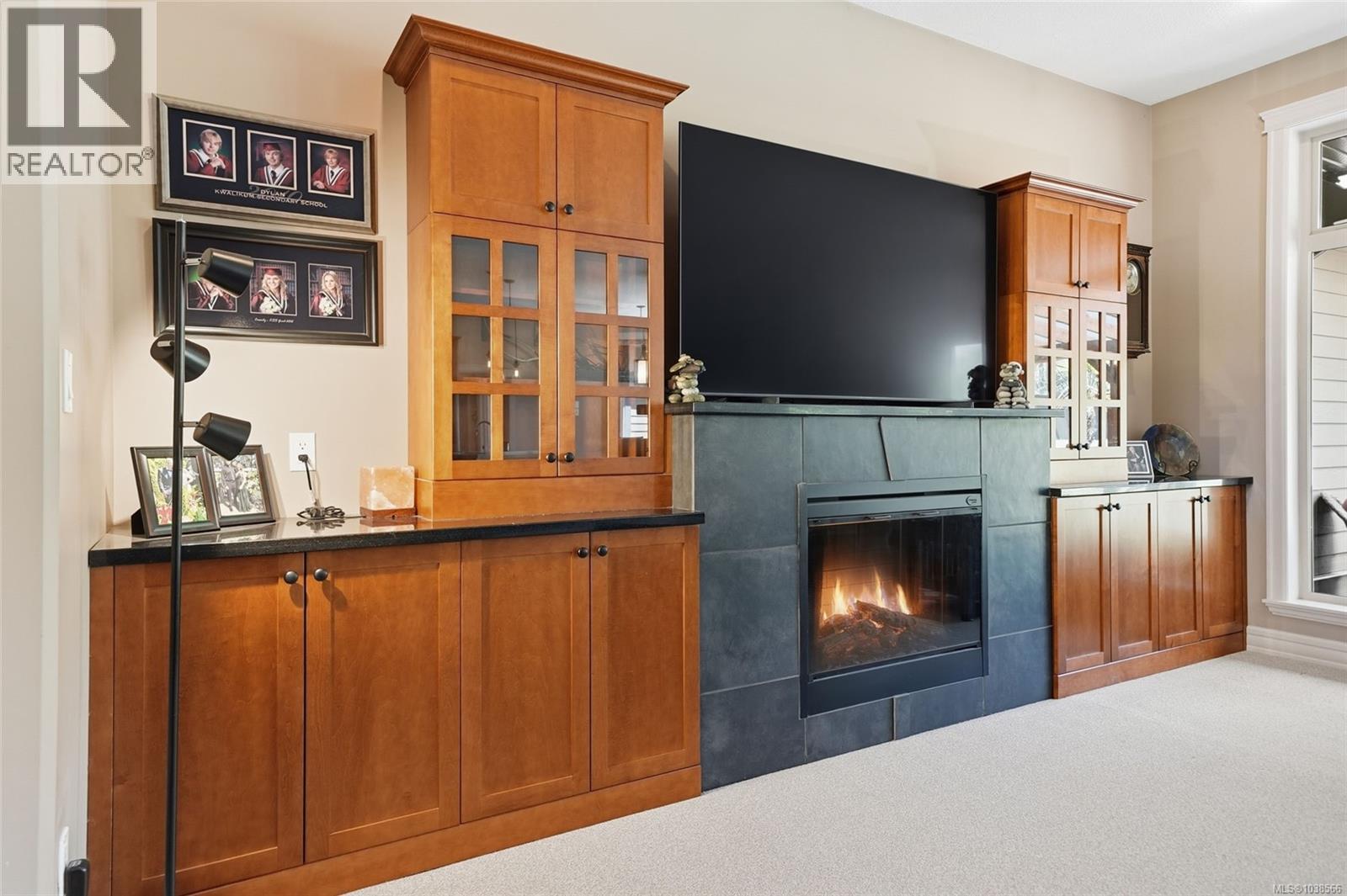 990 View Rd - 22