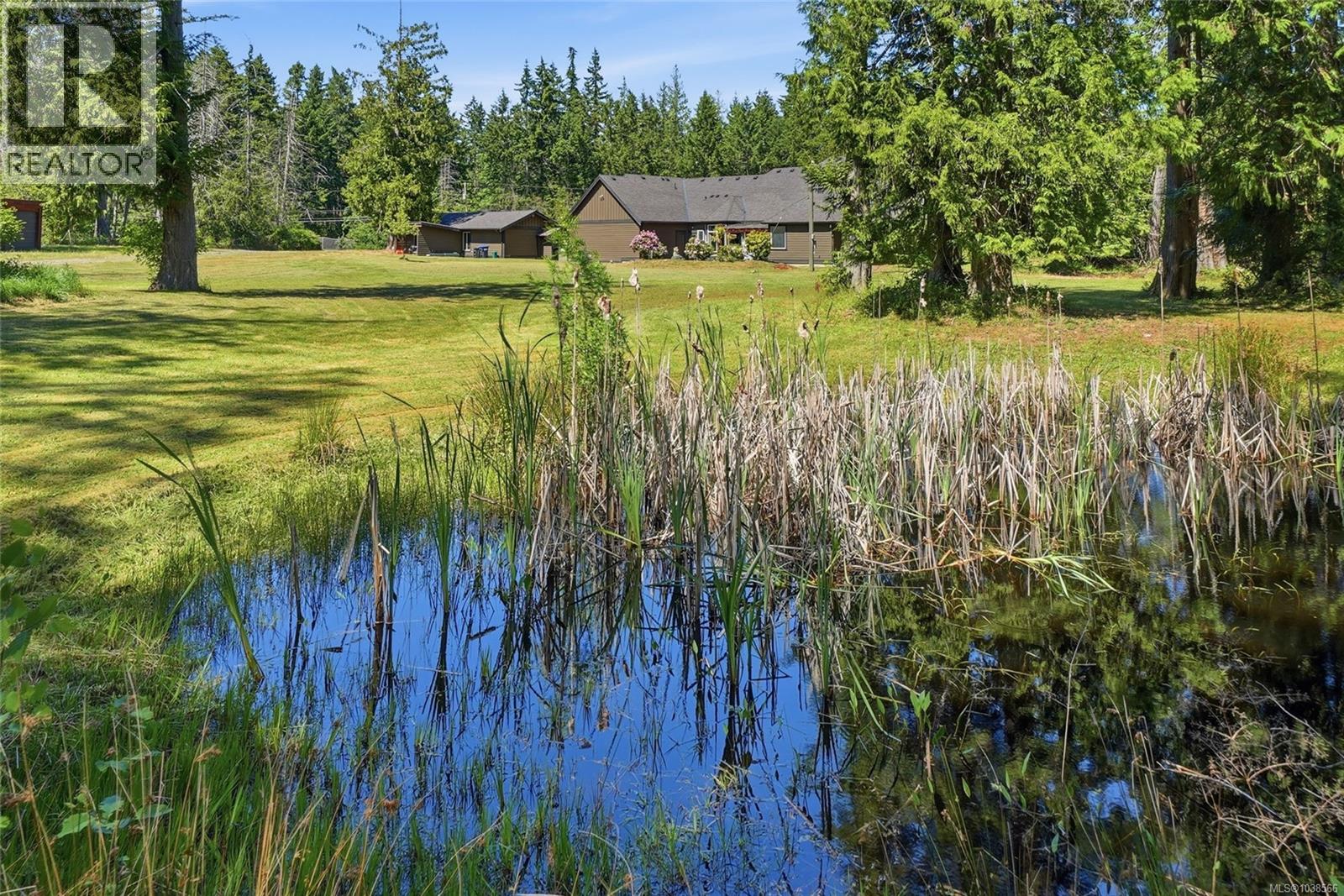 990 View Rd - 69