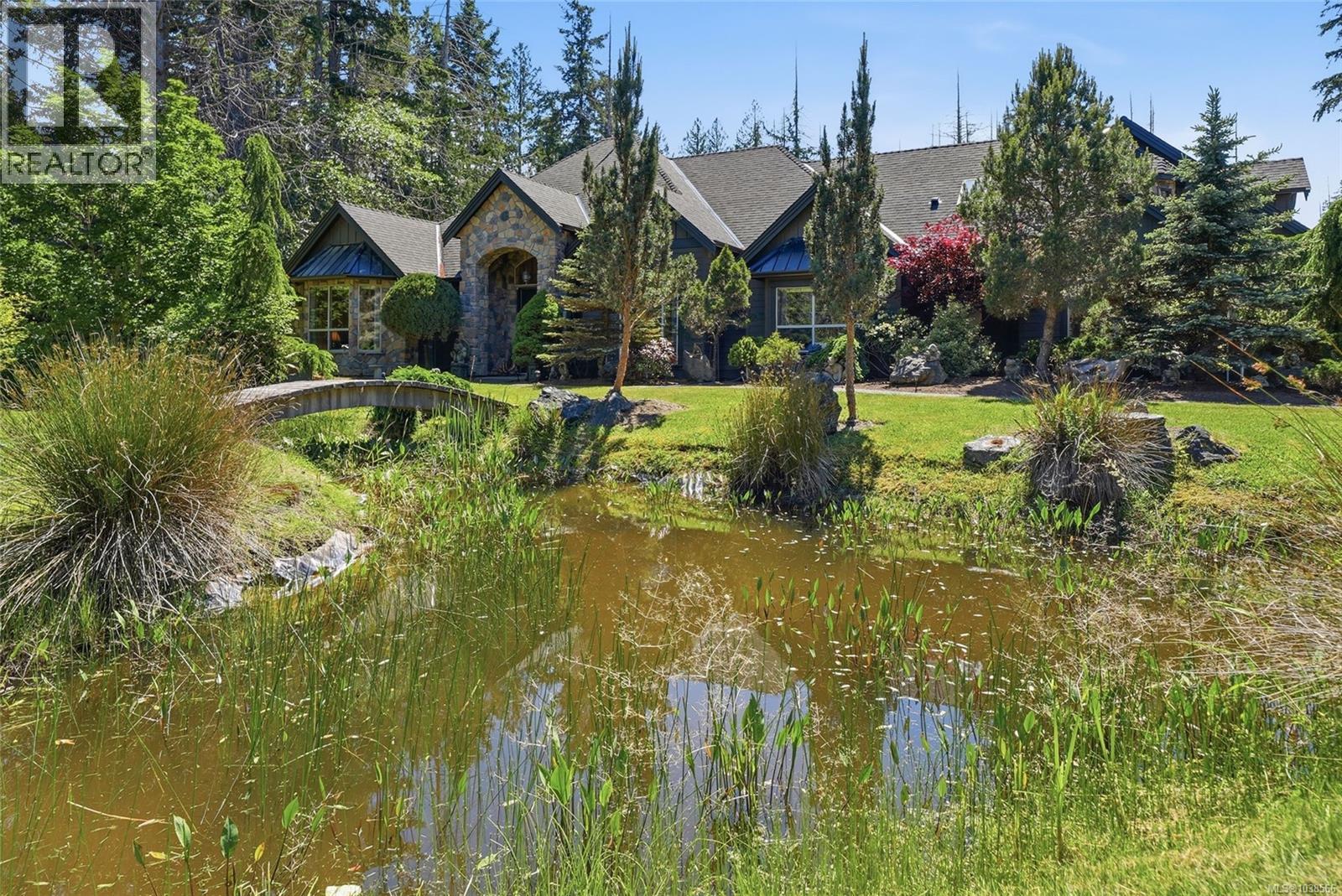 990 View Rd - 61