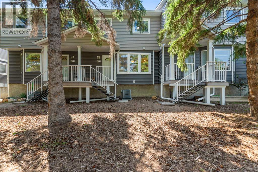 472 Regal Park NE - 29