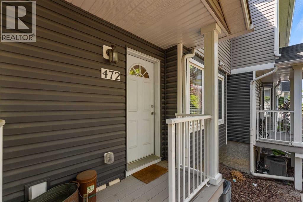 472 Regal Park NE - 32