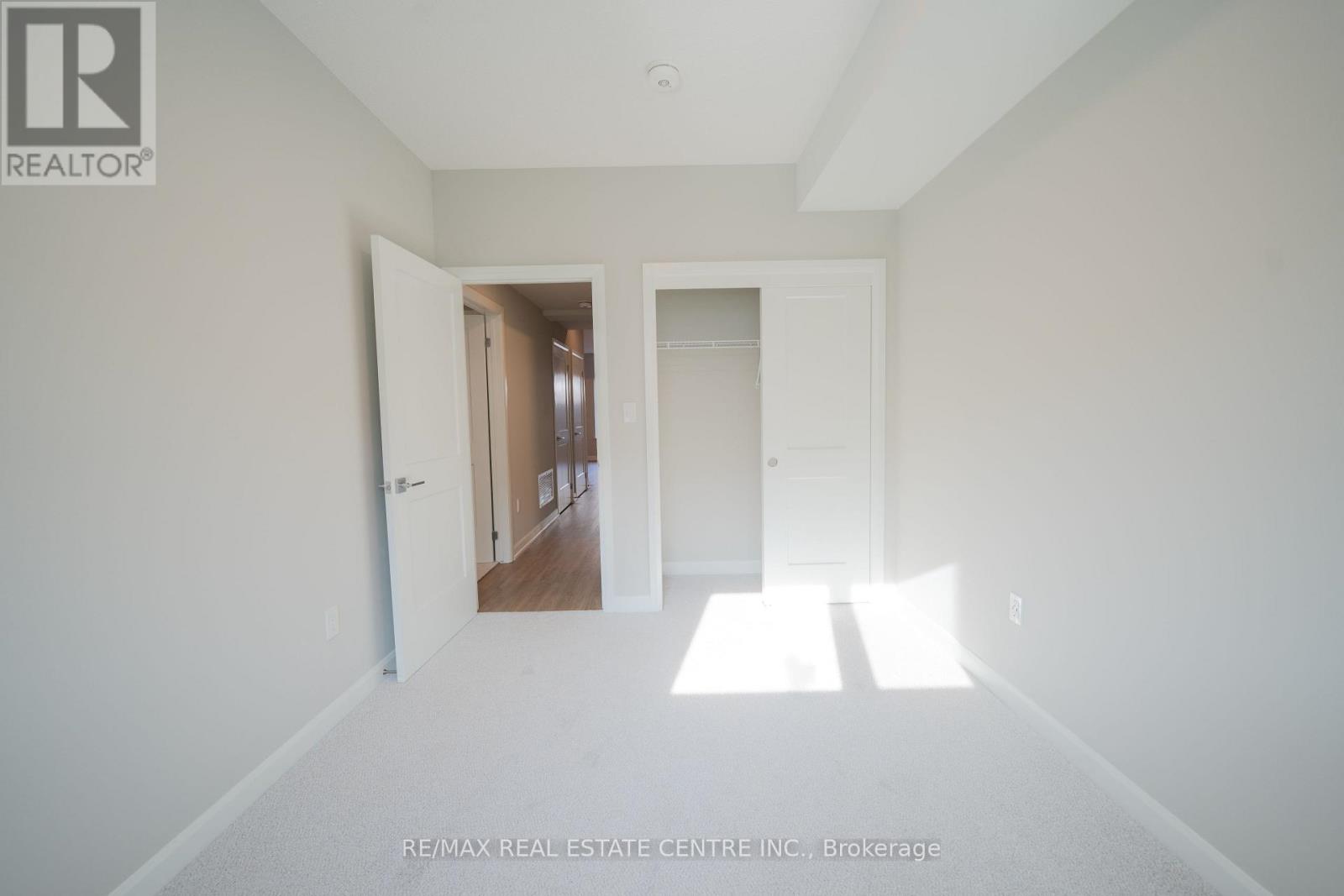 #117 708 WOOLWICH STREET - 21
