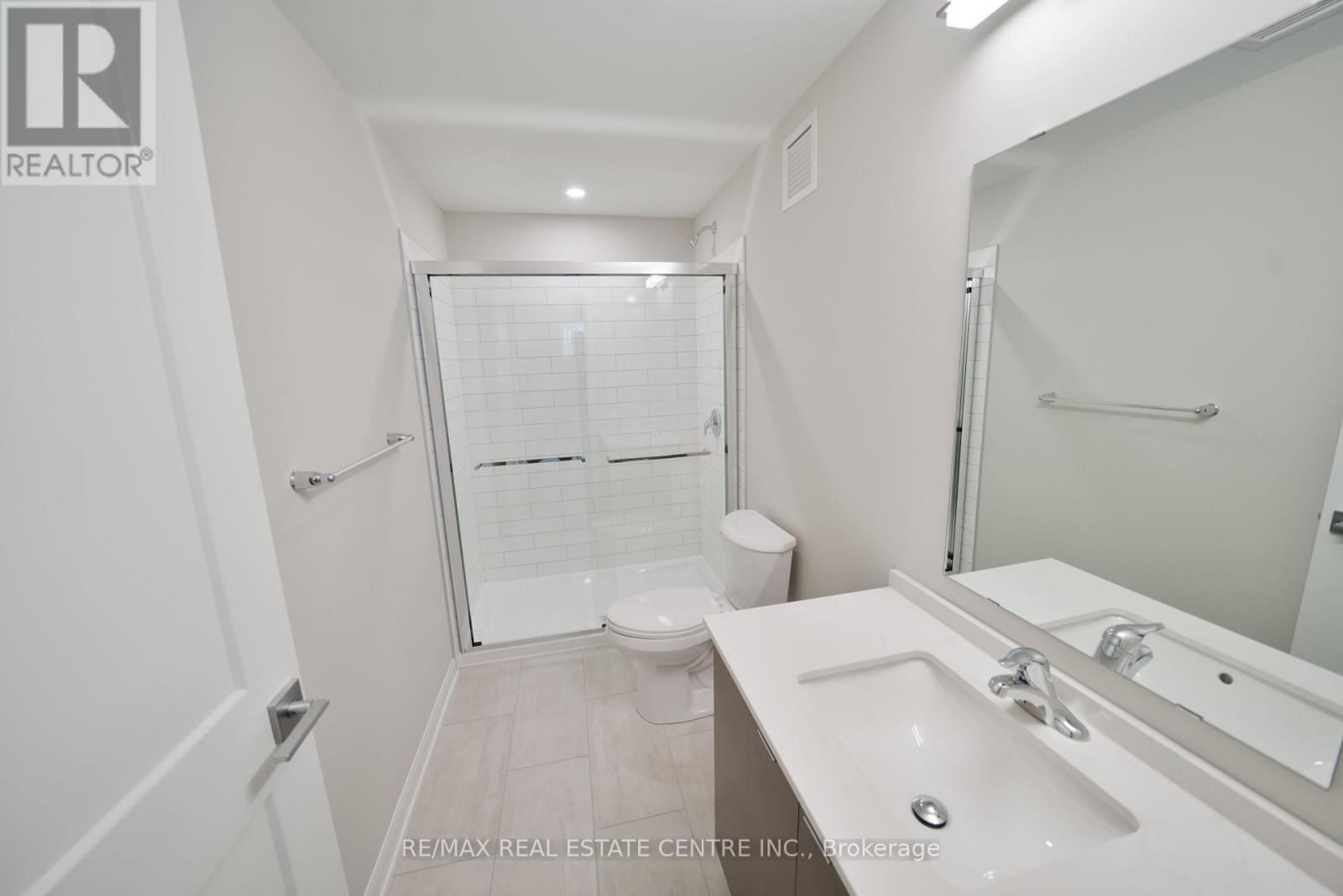 #117 708 WOOLWICH STREET - 29