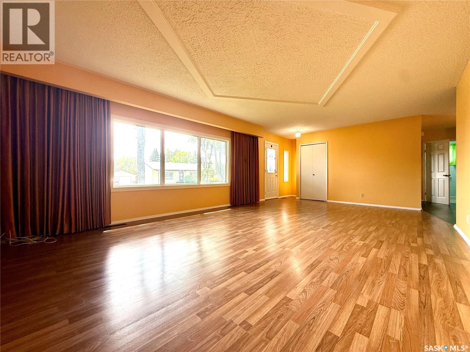 1317 Main STREET - Image 13