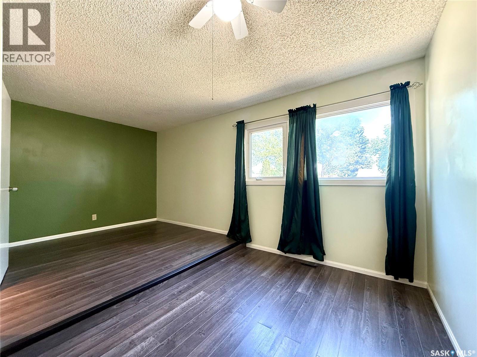 1317 Main STREET - Image 22