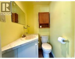 1317 Main Street, Canora, SK S0A0L0 Photo 25