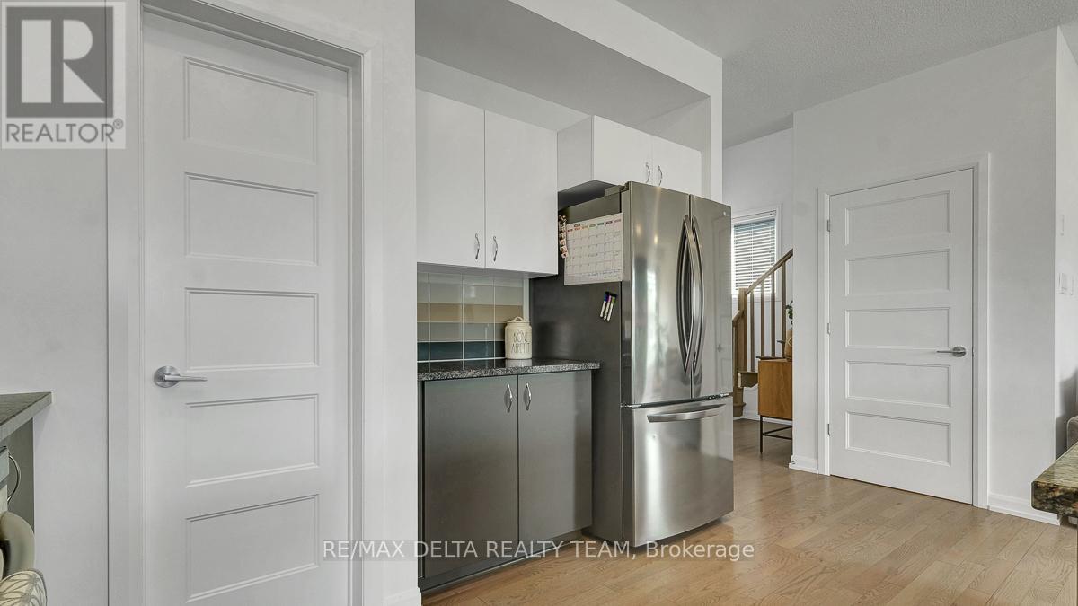 1269 DIAMOND STREET - 24