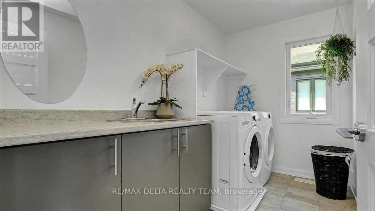 1269 DIAMOND STREET - 40