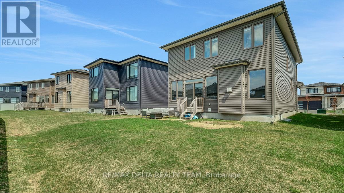 1269 DIAMOND STREET - 45
