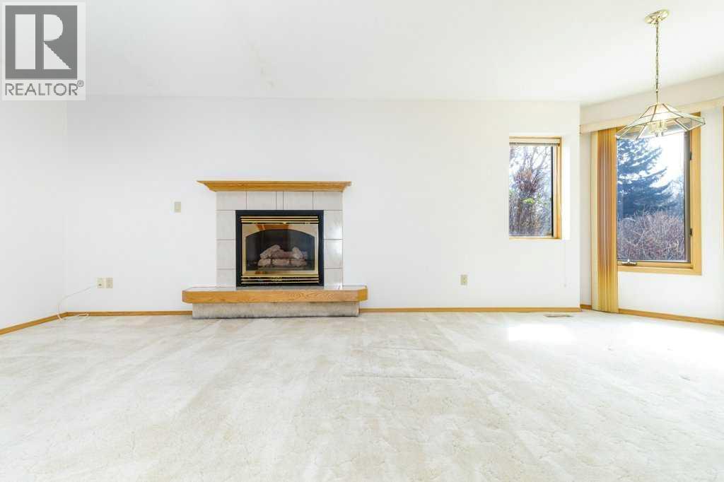 #11 4700 Fountain Drive - 28