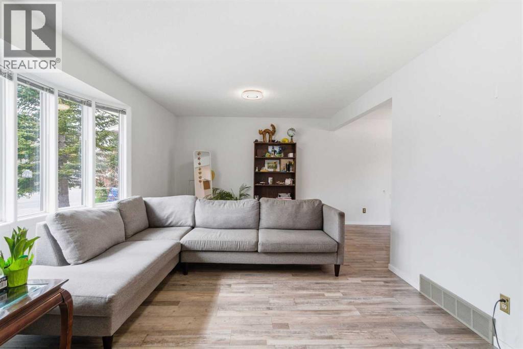 5048 Dalhart Road NW - 14