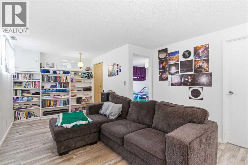 5048 Dalhart Road NW - 35