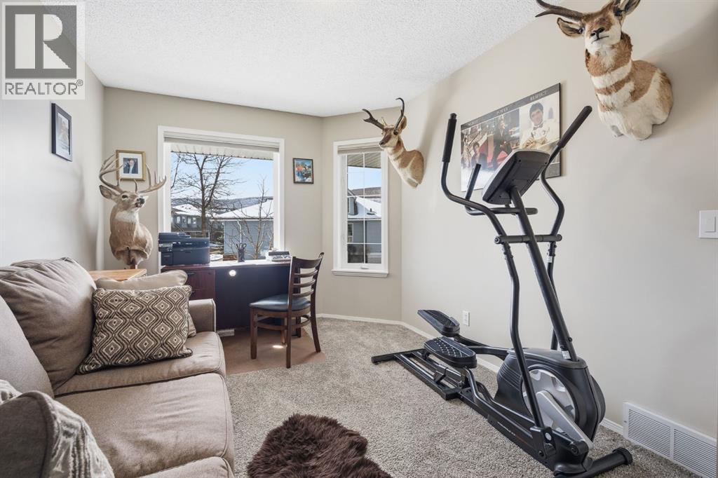 216 Valley Ridge Heights NW - 19