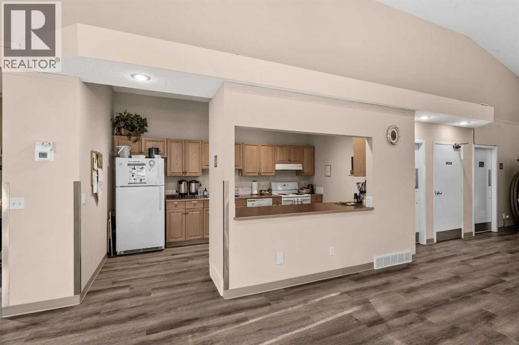 216 Valley Ridge Heights NW - 39