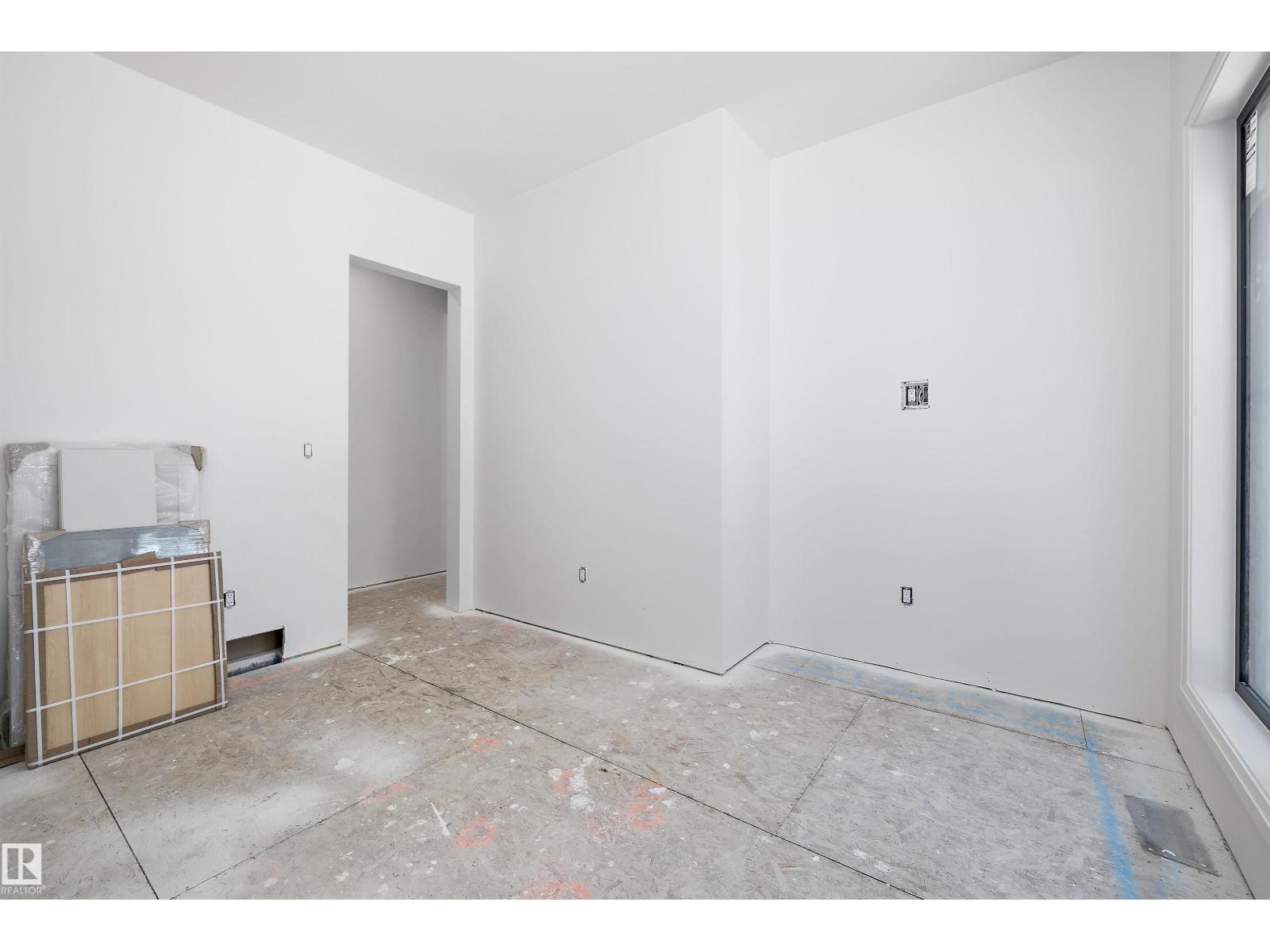 10223 130 ST NW - 32