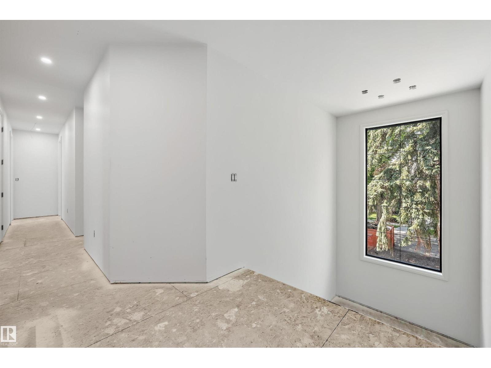 10223 130 ST NW - 35
