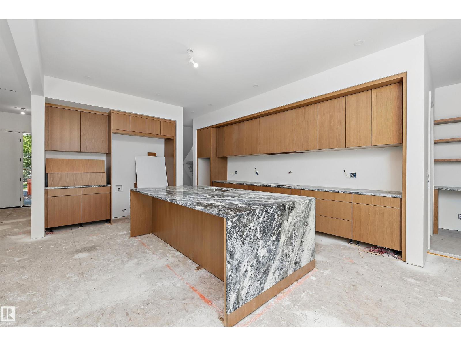 10223 130 ST NW - 15