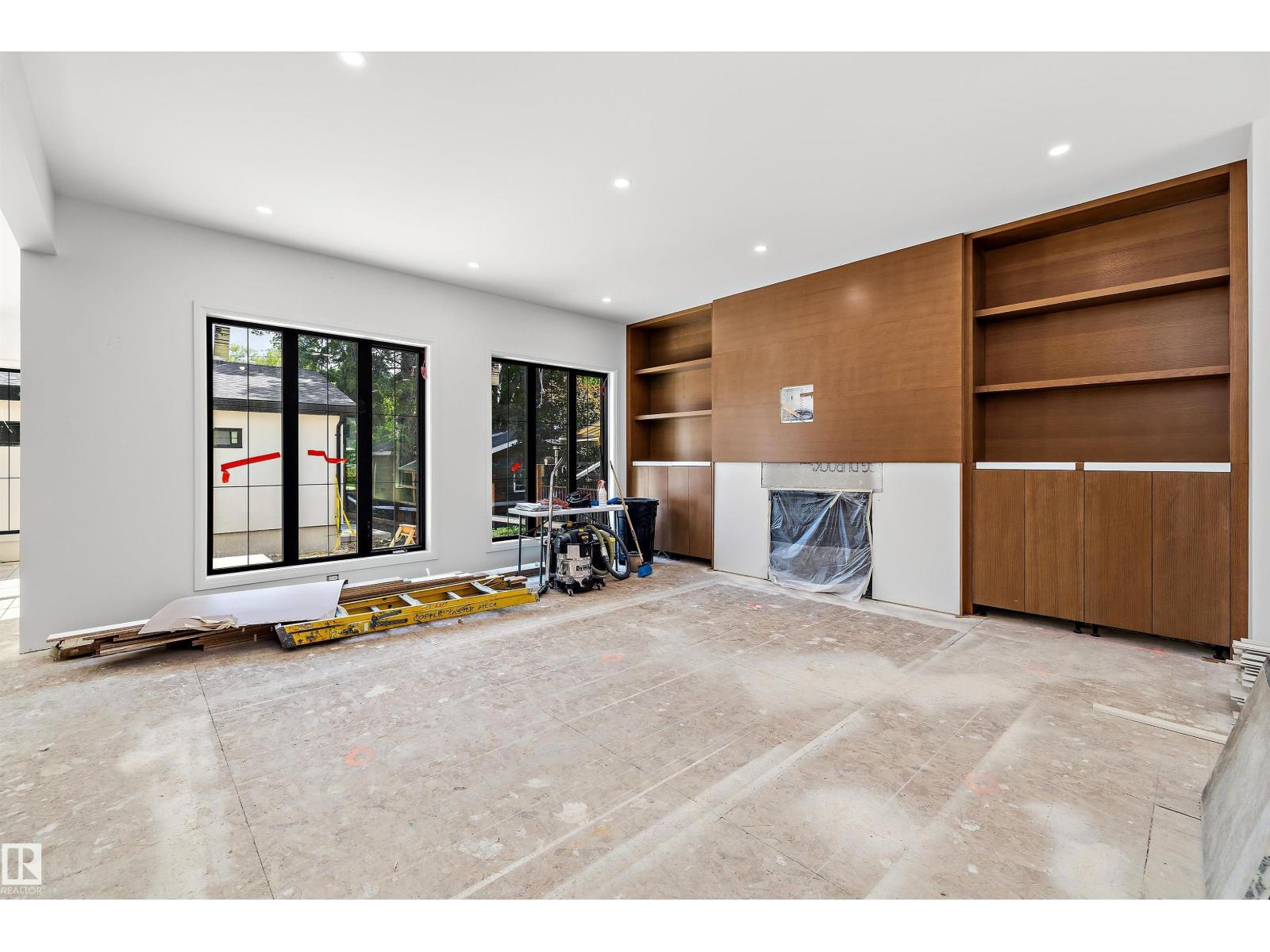 10223 130 ST NW - 11