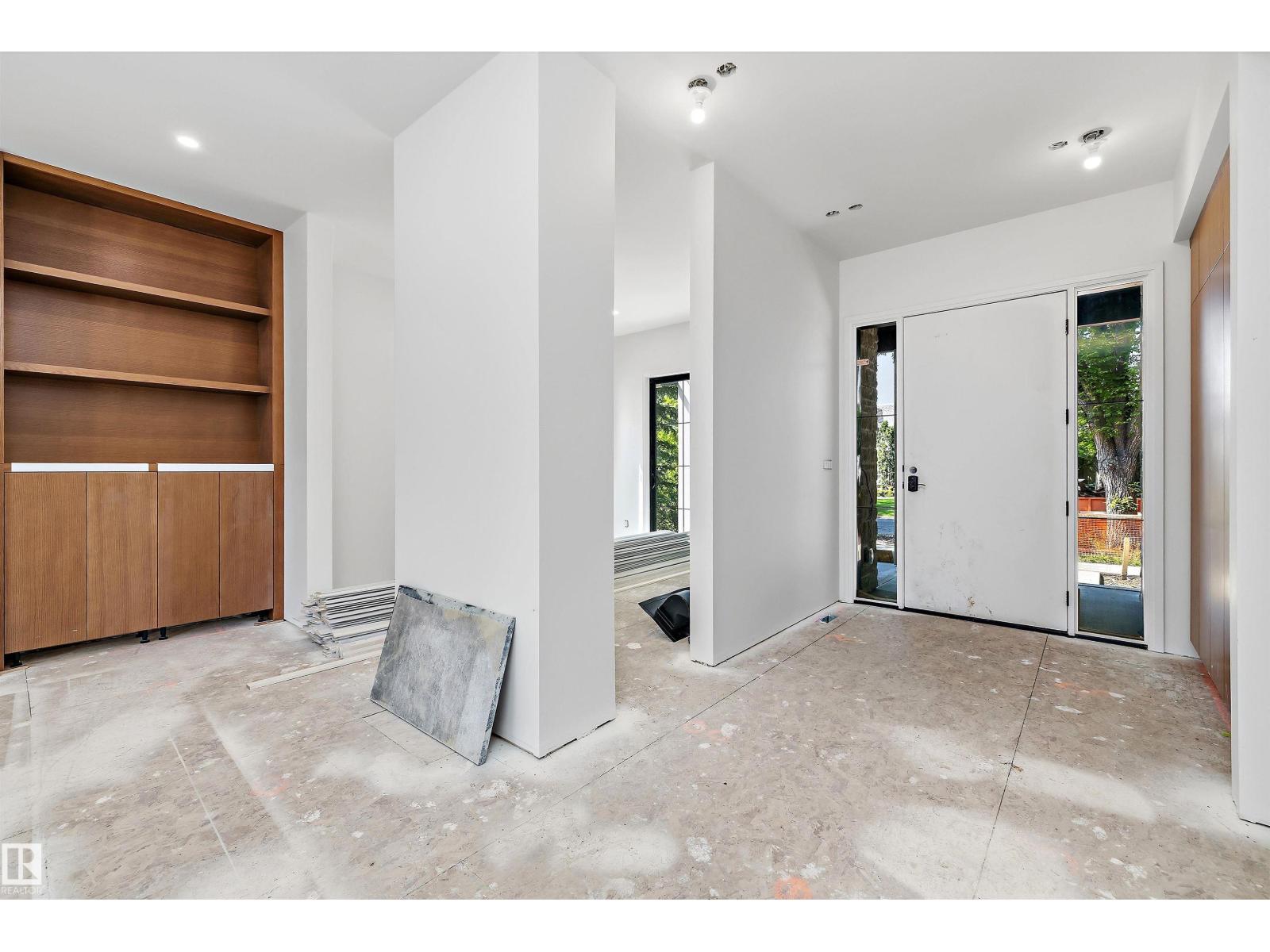 10223 130 ST NW - 8