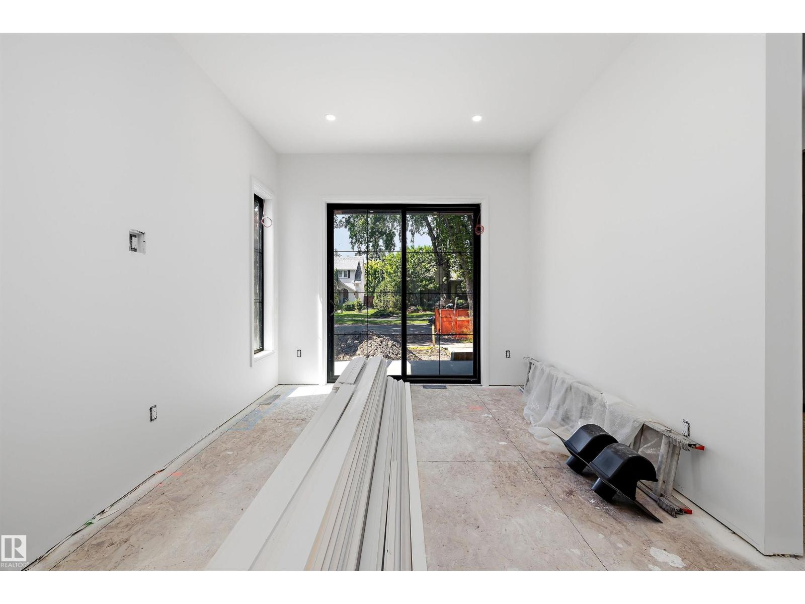 10223 130 ST NW - 9