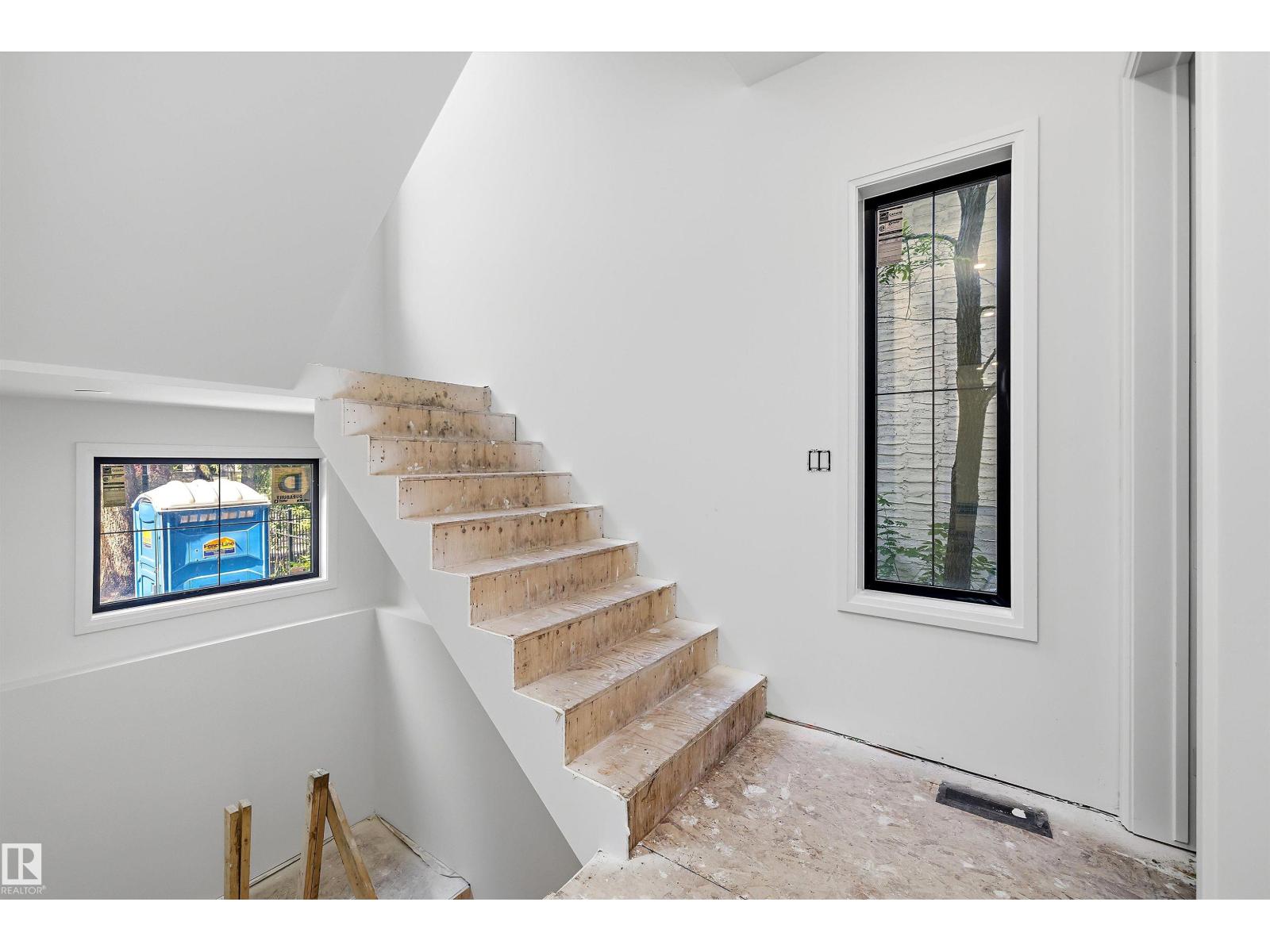 10223 130 ST NW - 34