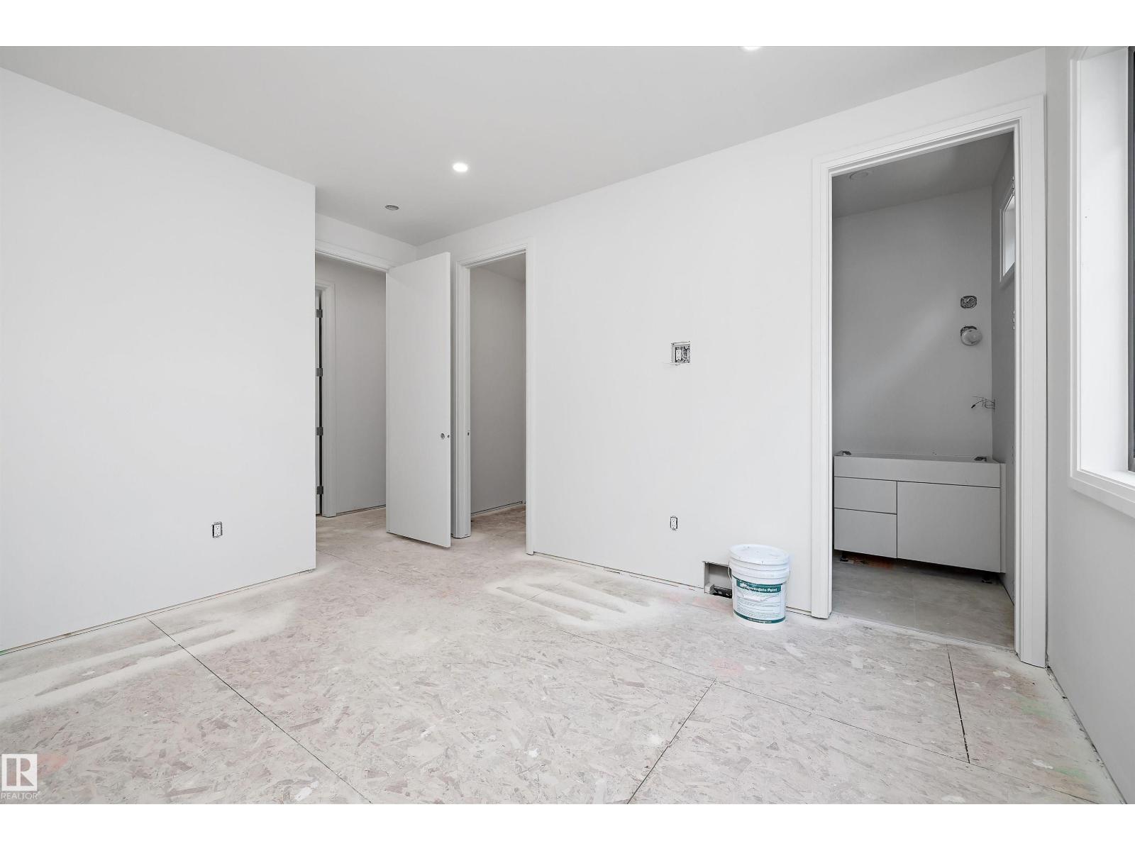10223 130 ST NW - 43
