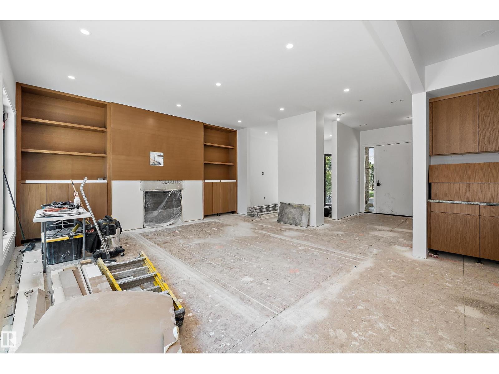 10223 130 ST NW - 14