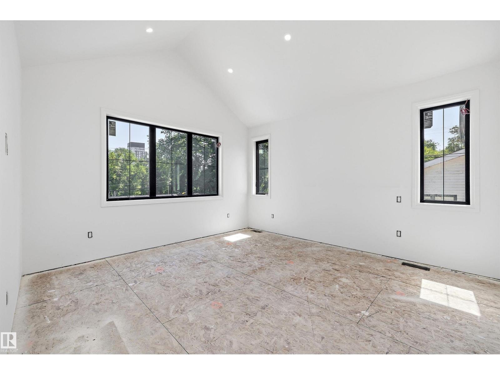 10223 130 ST NW - 46