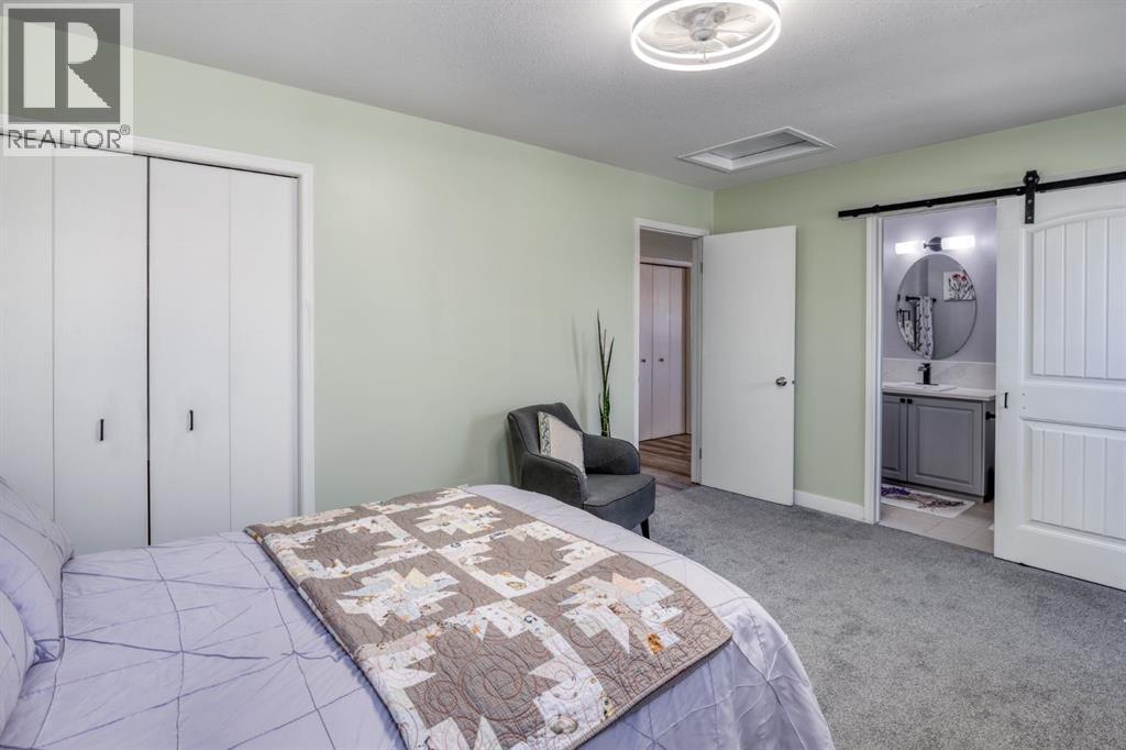 #7 26 Quigley Drive - 16