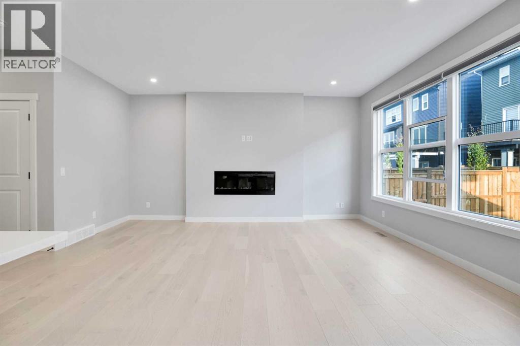 289 Ambleside Avenue NW - 26