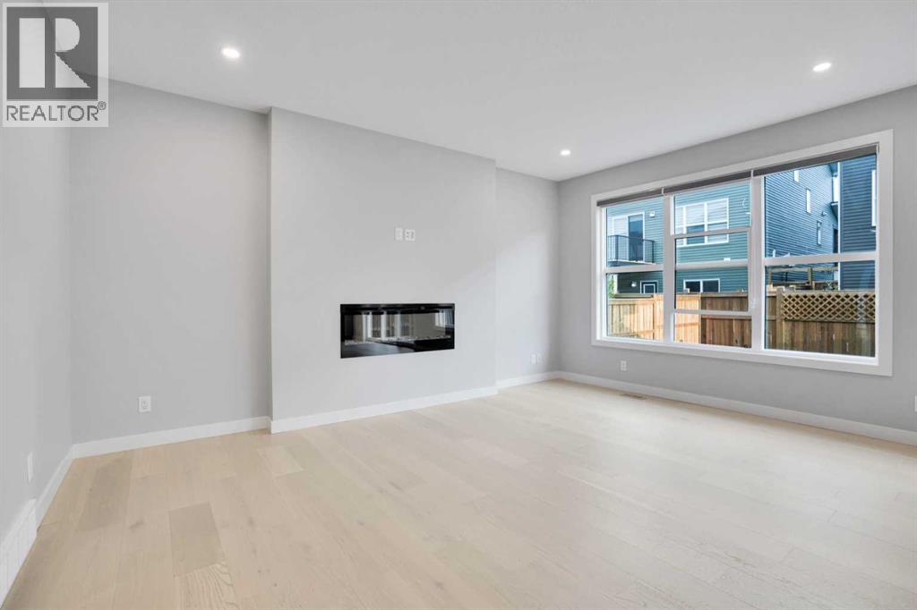 289 Ambleside Avenue NW - 27