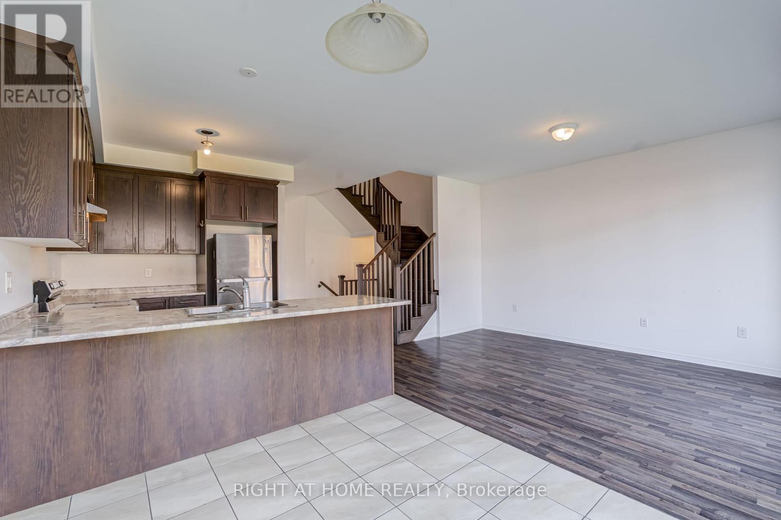 9 BAILEY STREET - 15