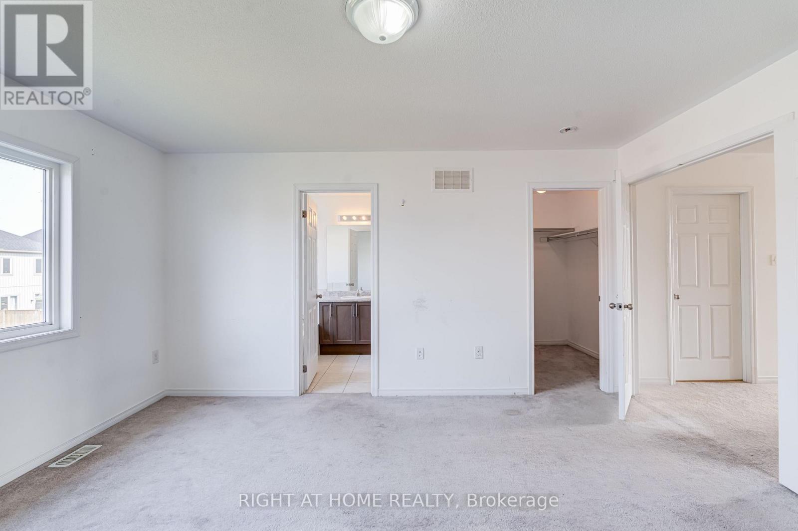 9 BAILEY STREET - 21