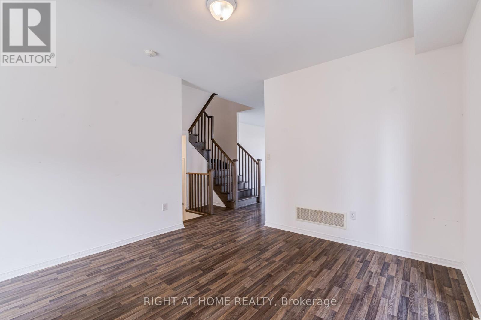 9 BAILEY STREET - 9