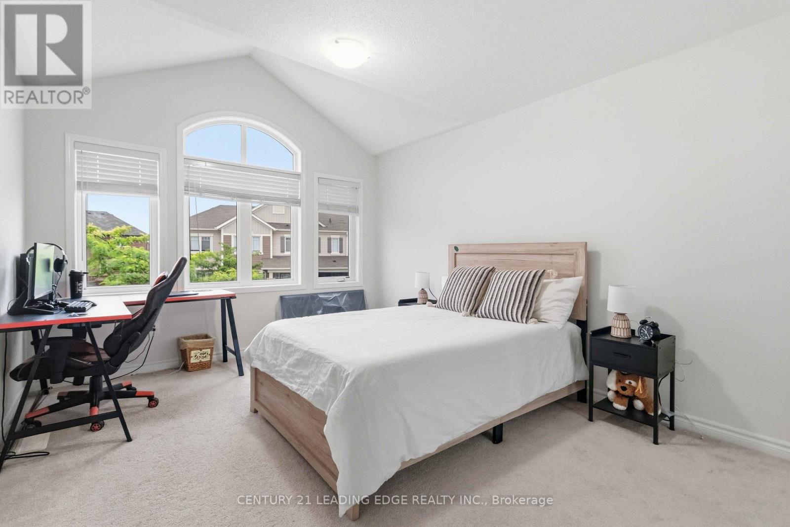 3 VOLNER ROAD - 26