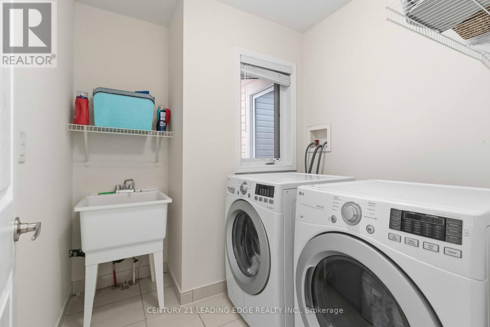 3 VOLNER ROAD - 33